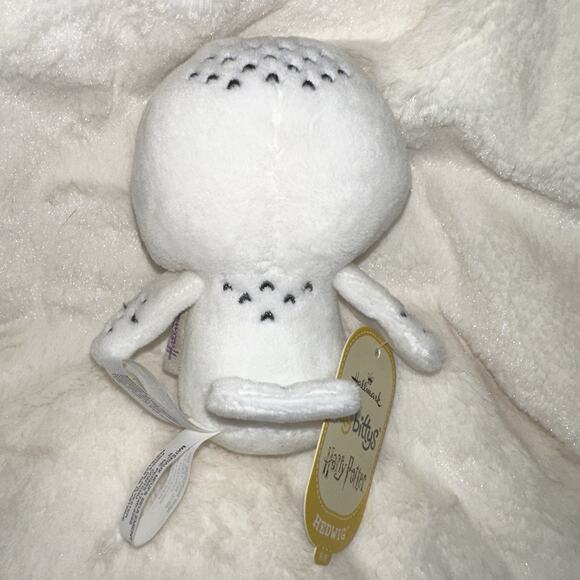 Hedwig The Owl 2019 Hallmark Itty Bittys Harry Potter NWT - Picture 4 of 5